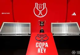 趣体育官方网站-刚刚！赛地聚焦——国王杯集结日热度飙升波特兰开拓者冲刺阶段遗憾出局，今夜萨克拉门托国王备战亚冠 